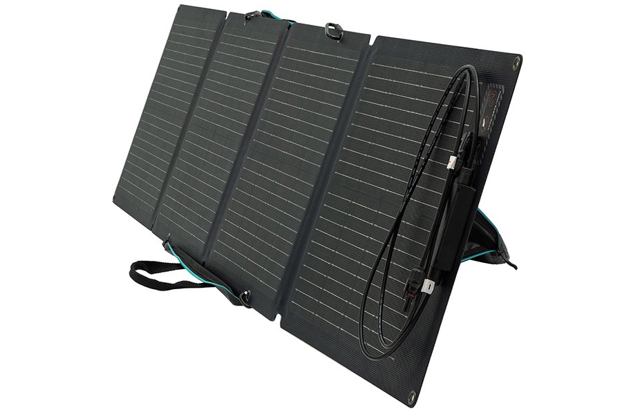 Panel solar Universal EcoFlow 110 W desplegado