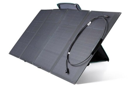 Panel solar Universal EcoFlow 160 W desplegado