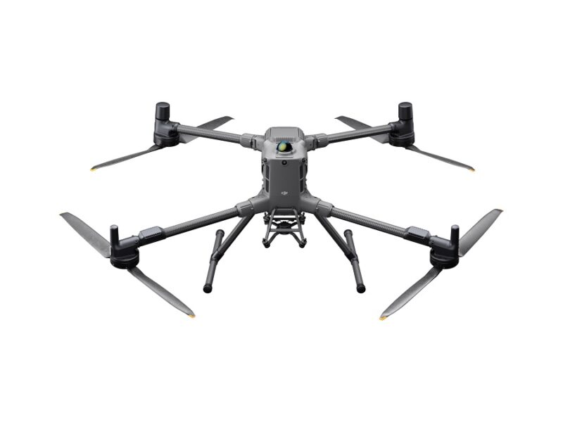 DJI Matrice 400 vista frontal MATRICE 400